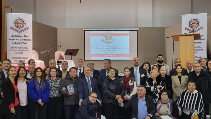 ULUSLARARASI ALEVİ ARAŞTIRMA, DAYANIŞMA VE EĞİTİM VAKFI KURULUŞUNUN 3. YILINI KUTLADI