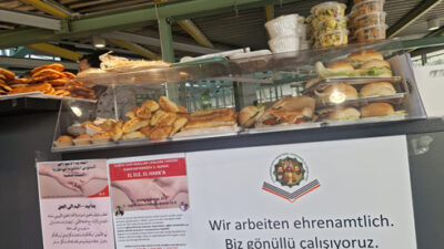 Suriye’ye Yardım:  Dünya Barışı İçin ABA Güreşi