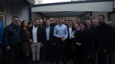 Hollanda’nın yeni Başbakanı Rob Jetten Alevi derneğini ziyaret etti